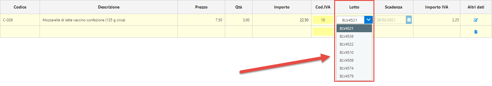 Modulo Magazzino: Gestione di Articoli a Lotti e data Scadenza: cliccando sul men&ugrave; a tendina &egrave; possibile selezionare il lotto desiderato, sar&agrave; compilata automaticamente la relativa data di scadenza
